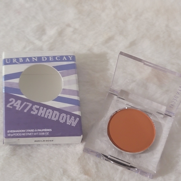 Urban Decay 24/7 Eyeshadow - Wild One - Picture 2 of 3